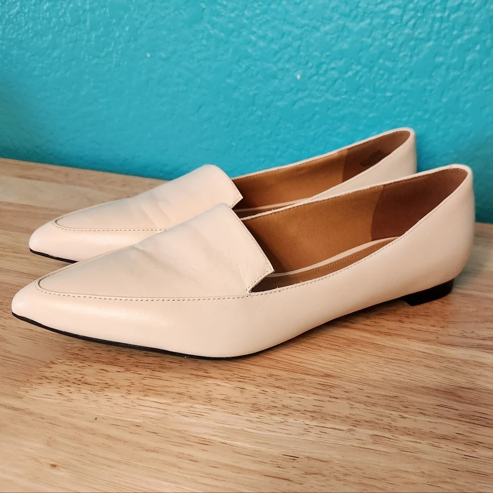 Nine West Elegant Cream Leather‎ Upper Loafers Flats for Women WNABAY, Size 8.5